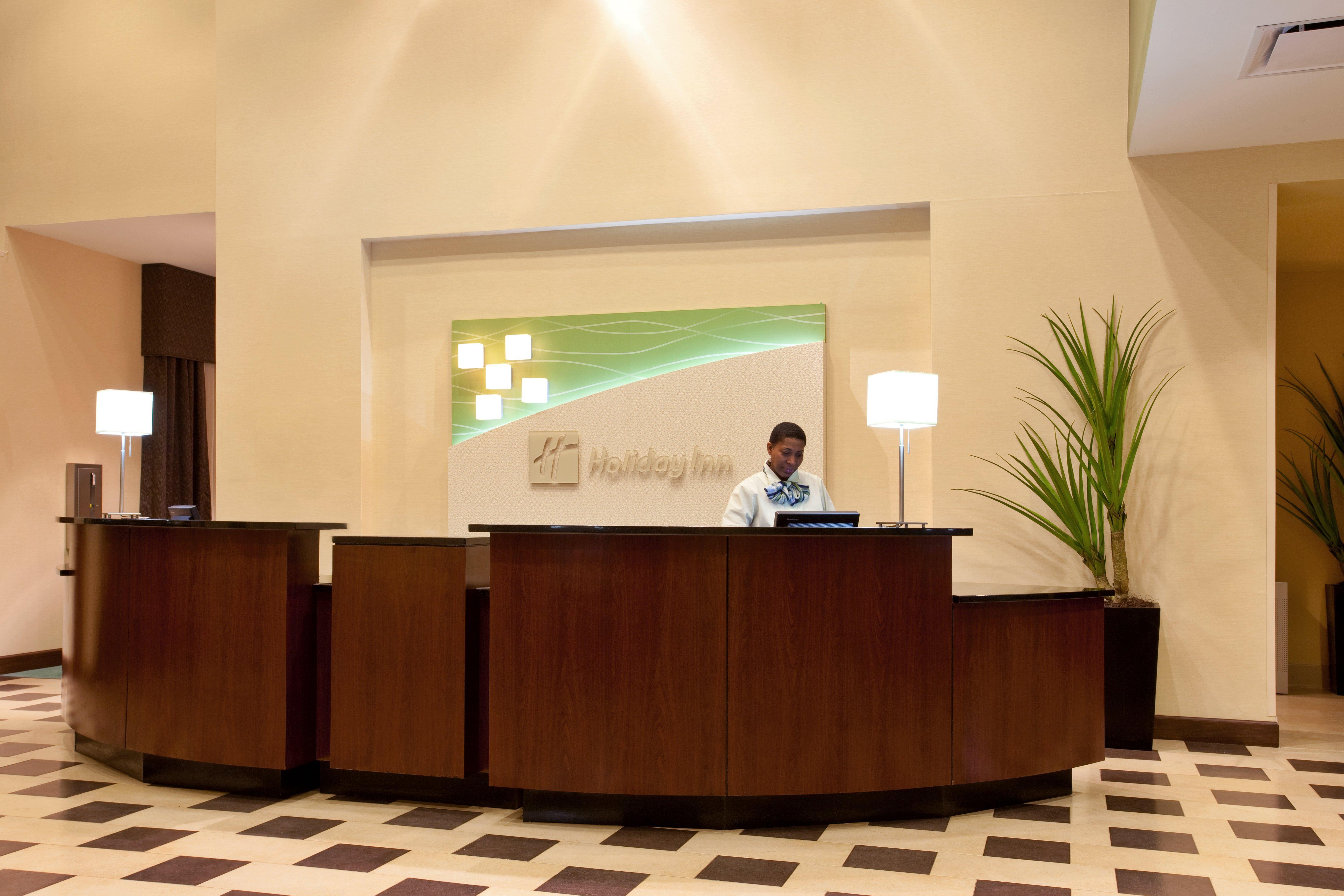 Holiday Inn Saint Louis-Fairview Heights By Ihg Exterior photo