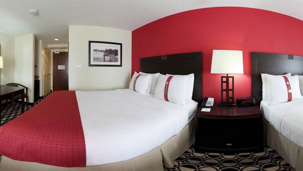 Holiday Inn Saint Louis-Fairview Heights By Ihg Exterior photo