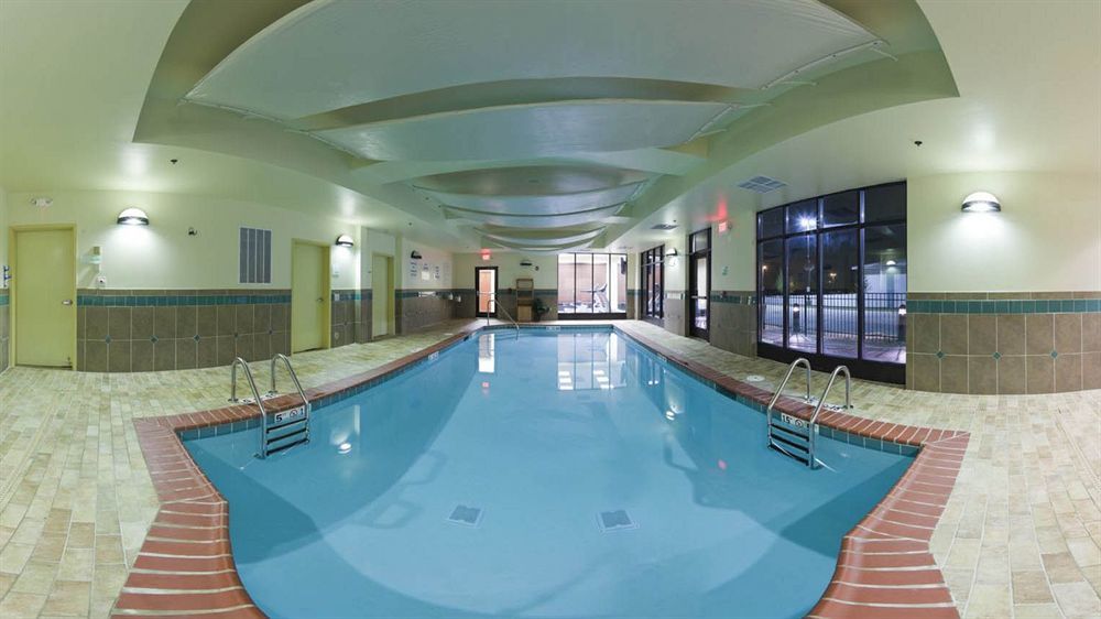Holiday Inn Saint Louis-Fairview Heights By Ihg Exterior photo